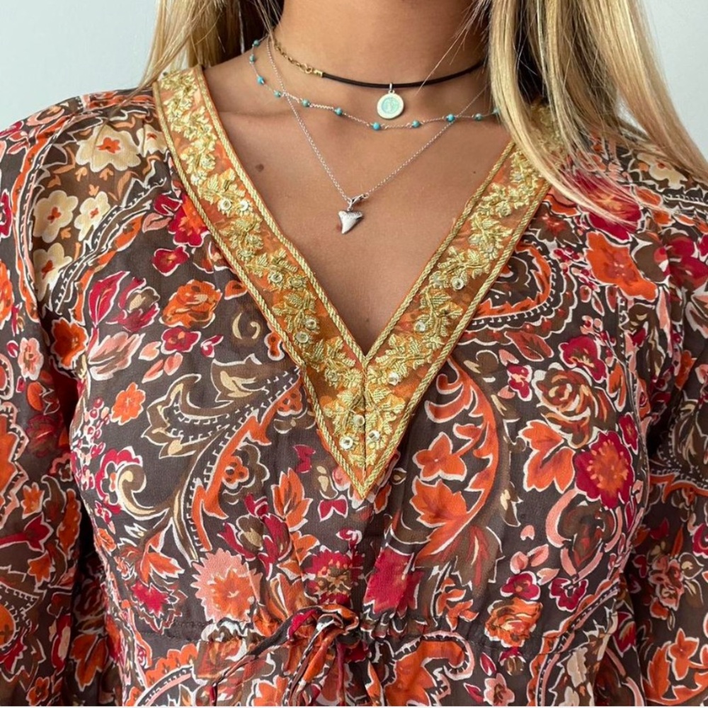 The prettiest vintage banana republic top - Picture 3 of 5